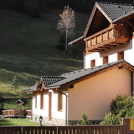 Penzion Eka Brezno Extérieur photo