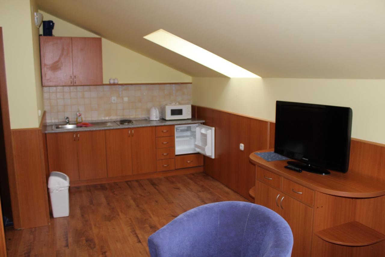 Penzion Eka Brezno Extérieur photo